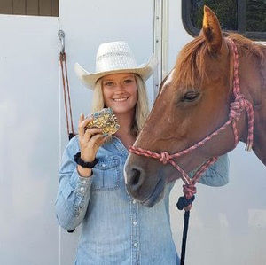 Meet your Posher, Abby